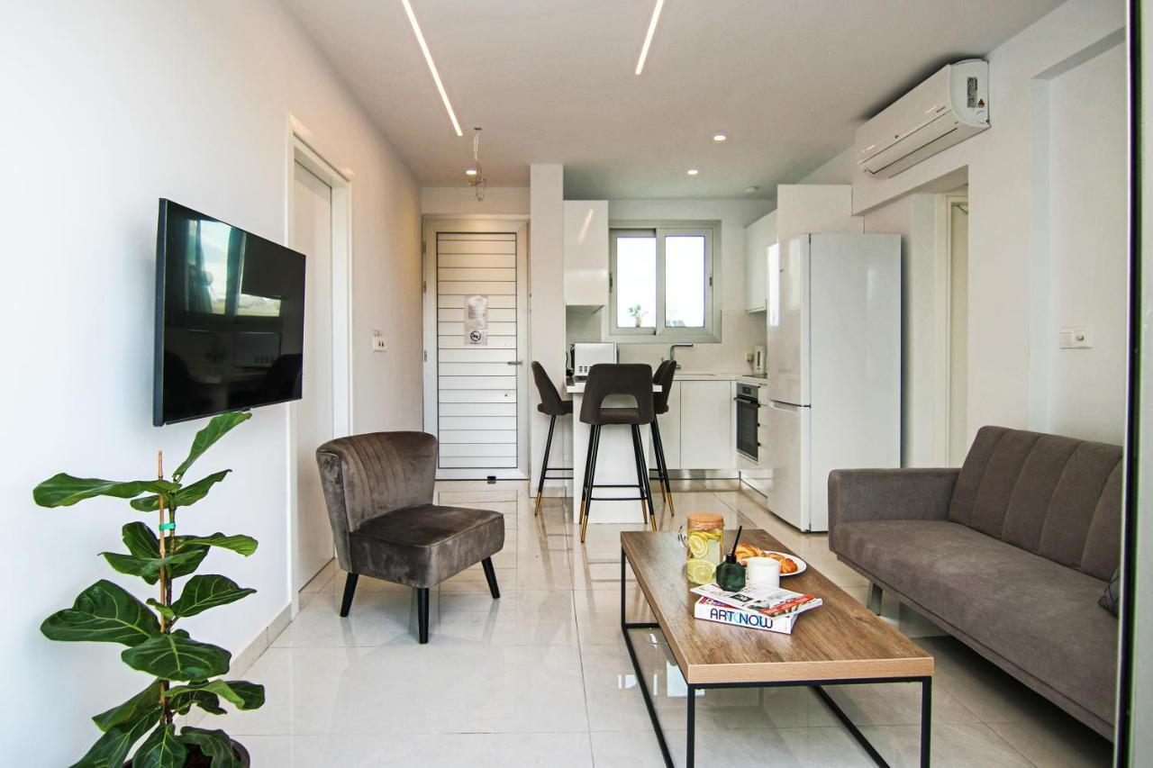 Phaedrus Living - Seaside Executive Flat Harbour 204 Apartman Paphos Kültér fotó